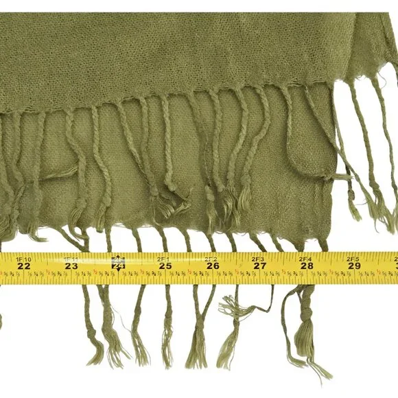 Pakistani NIDA AZWER ATELIER Scarf, Stole, Wrap 78 x 28 Green Gold Butterflies - Picture 11 of 12